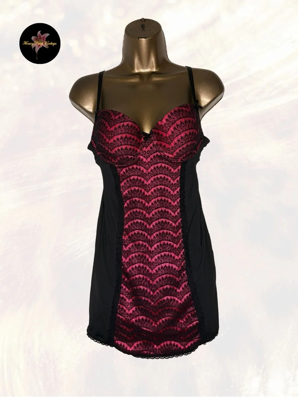Marilyn Monroe Intimates Black & Hot Pink Lace Babydoll Chemise Lingerie